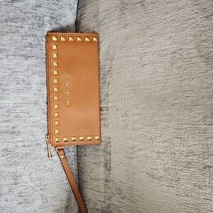 Michael Kors Selma Leather Studded Wristlet In Chestnut Brown W/Gold Hardware